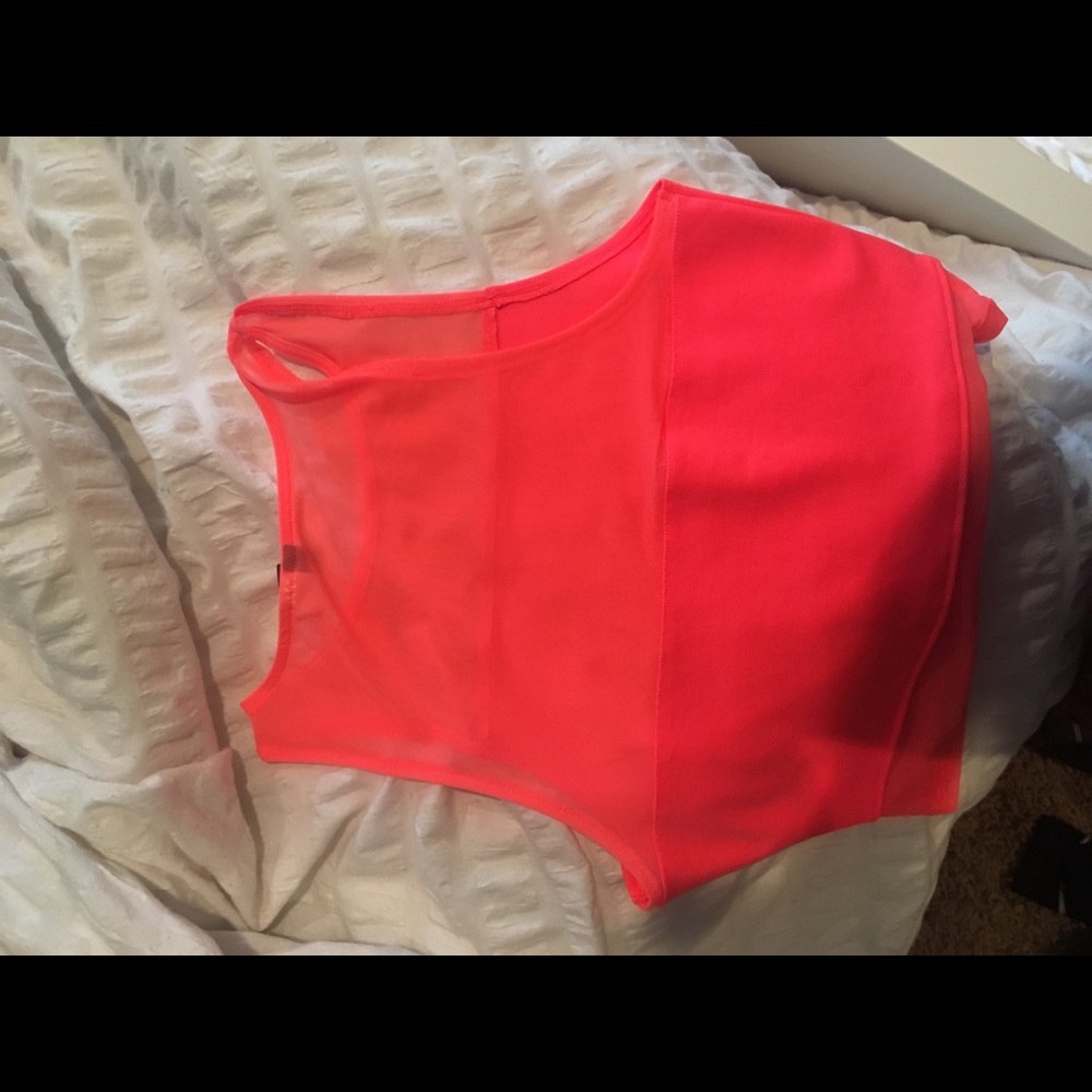 Hot Pink Crop